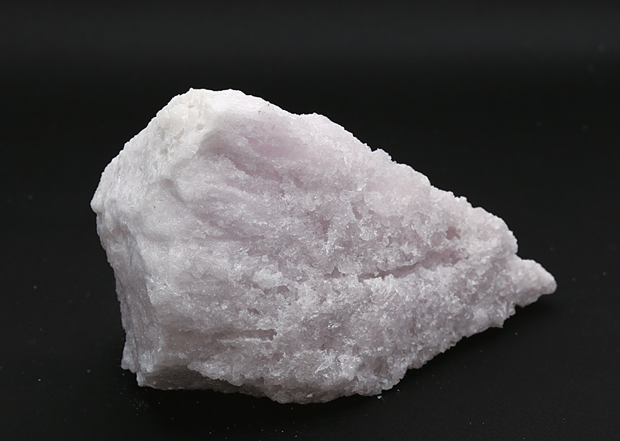 Fused Spinel